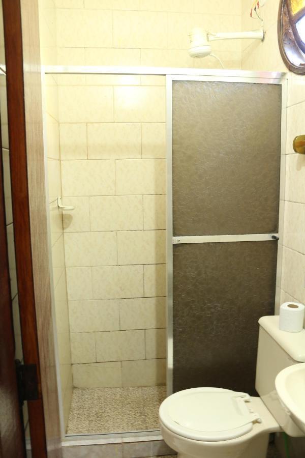 Hostel Rio Das Ostras Ріу-дас-Острас Екстер'єр фото