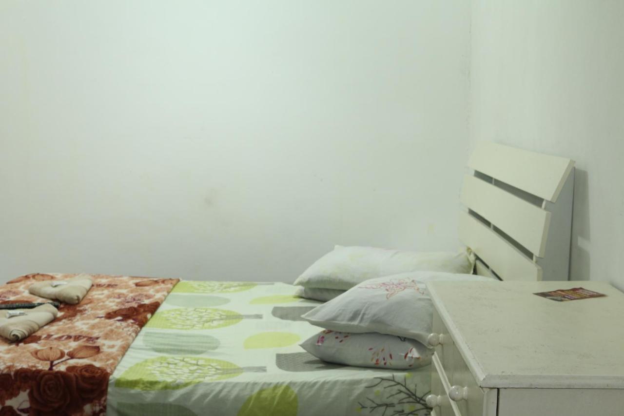 Hostel Rio Das Ostras Ріу-дас-Острас Екстер'єр фото