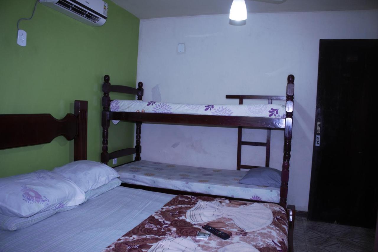 Hostel Rio Das Ostras Ріу-дас-Острас Екстер'єр фото